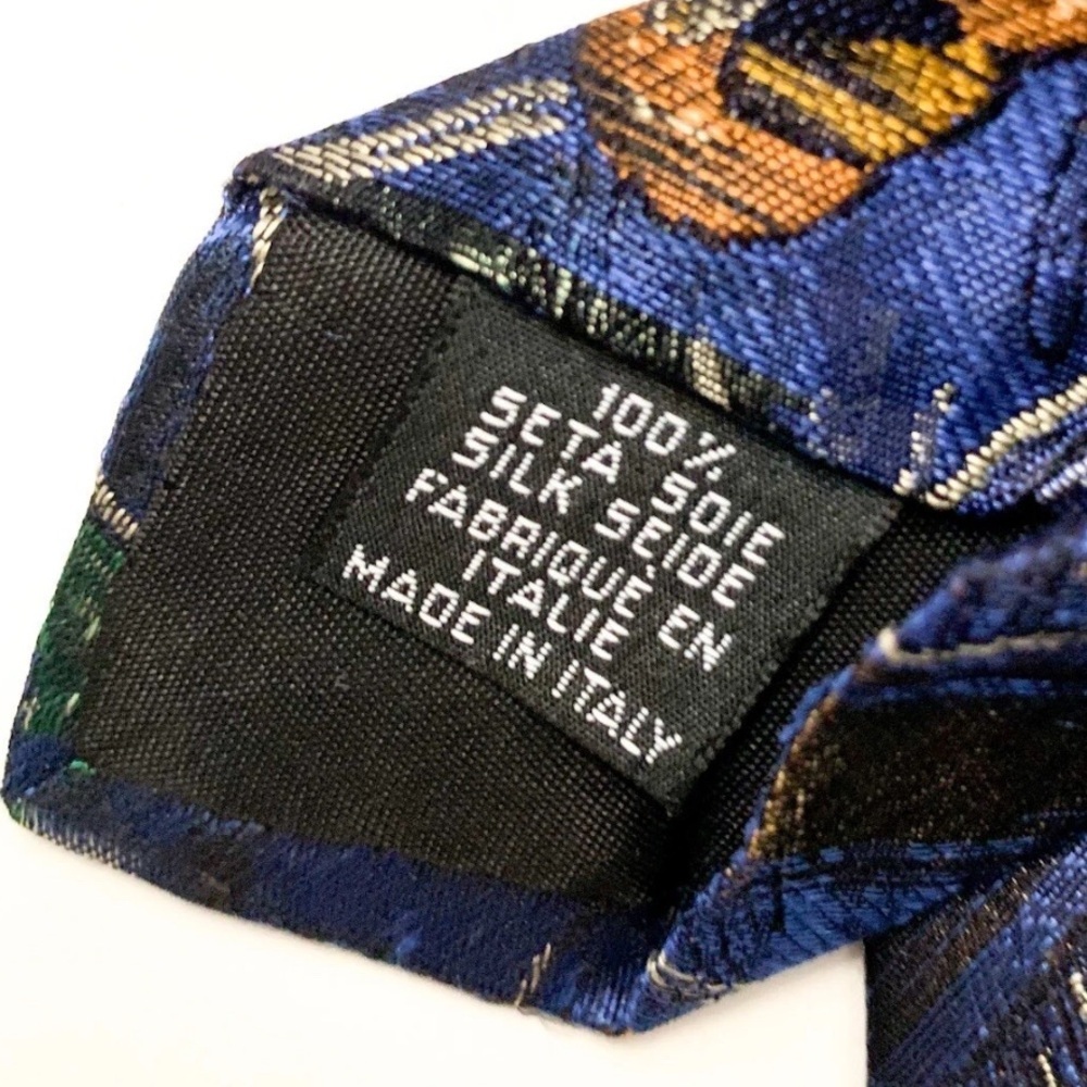 Hugo Boss Men's Tie Necktie 100% Silk Made in Italy Designer / Parrots / Birds - Picture 3 of 11